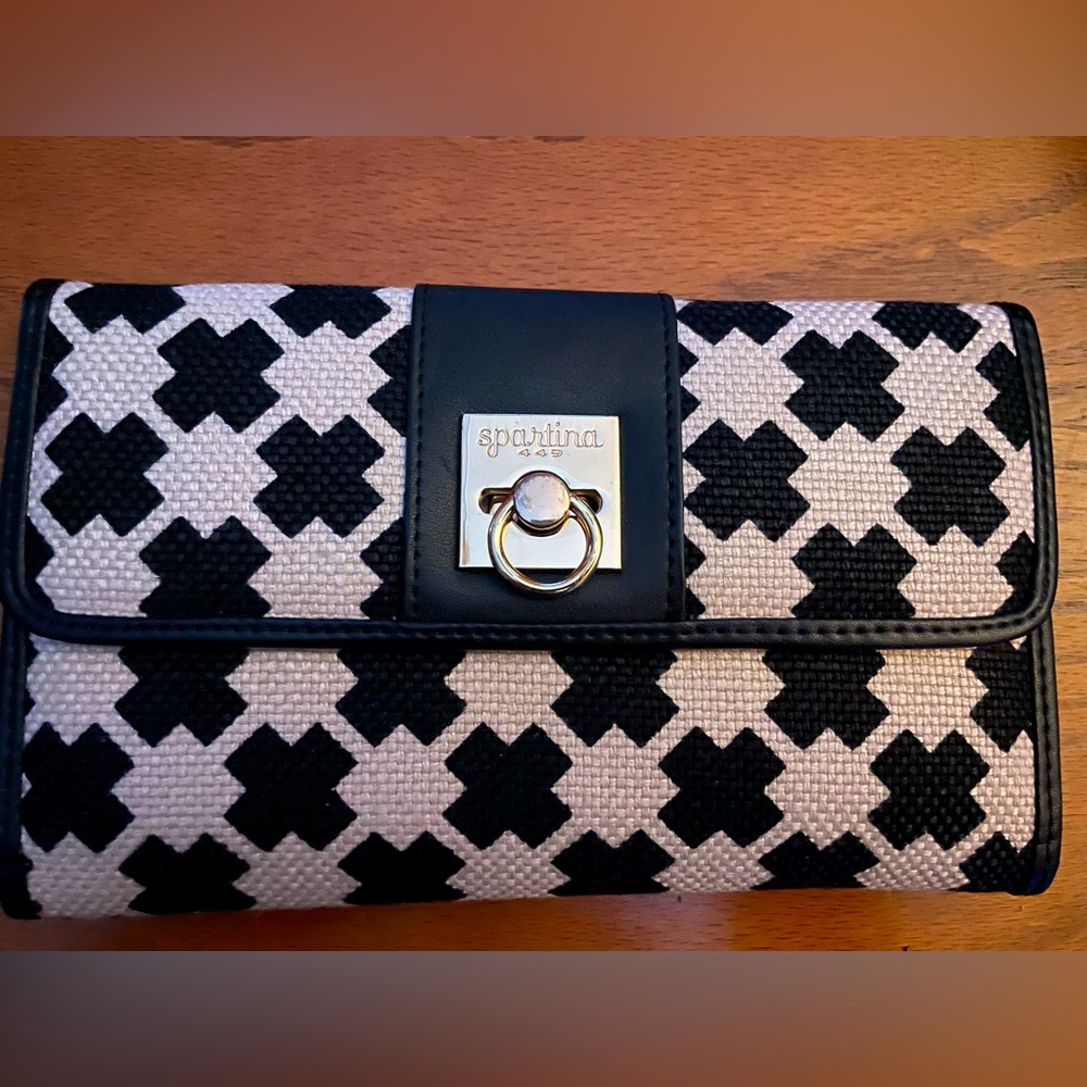 Spartina 449 black and cream checkered trifold wallet